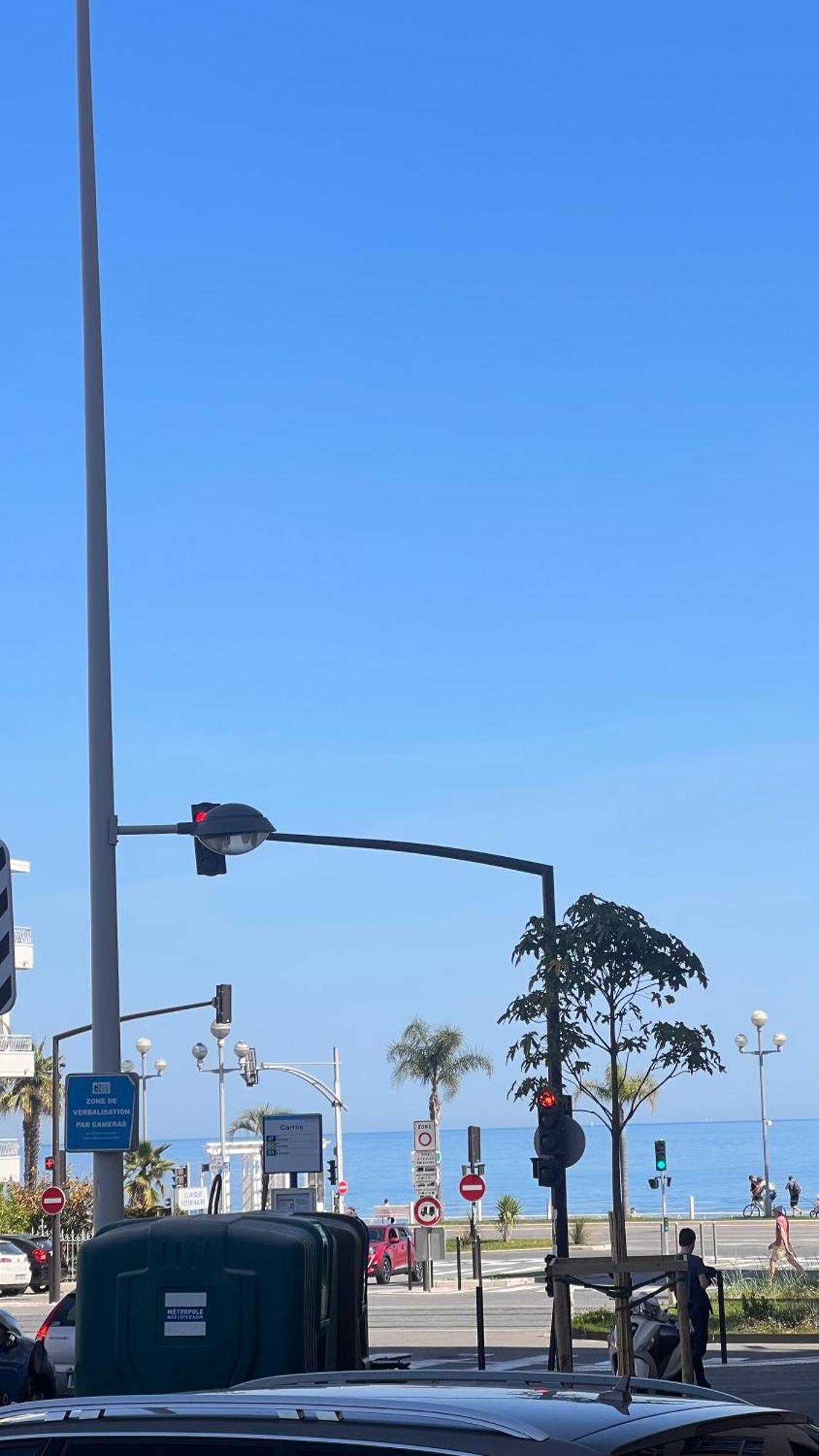 Umba With Apartment Nizza